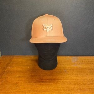 MelonWear Budweiser SnapBack. Salmon Color. New
